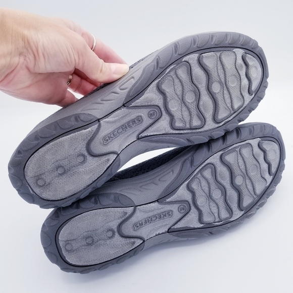 Skechers Relaxed Fit Reggae Fest 2.0 Women's Grey Slip-On Shoes size 8 - Picture 12 of 12